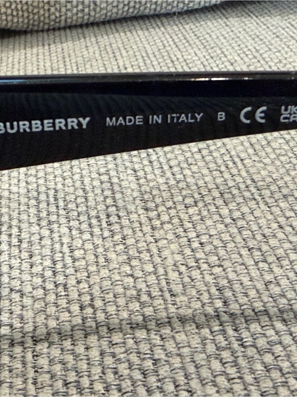 Authentic Burberry Sunglasses - Picture 5 of 7